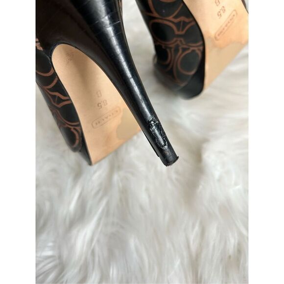 Coach Black Logo Platform Pumps 8.5 heels 4.5 heels - Picture 3 of 6